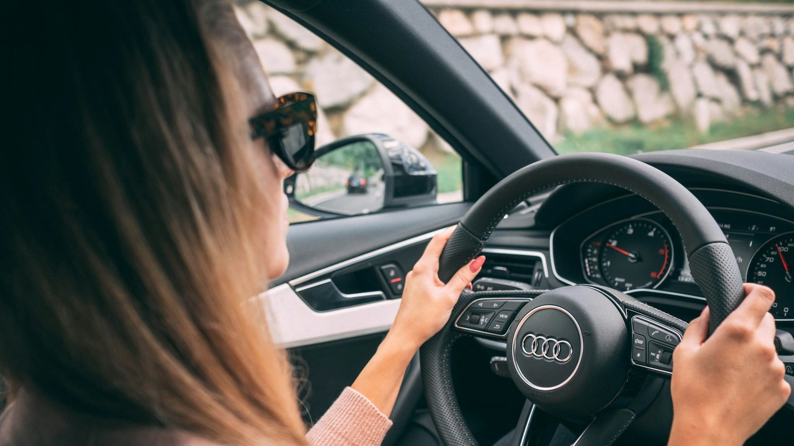 Renting a Car as a Young Driver: Requirements and Tips