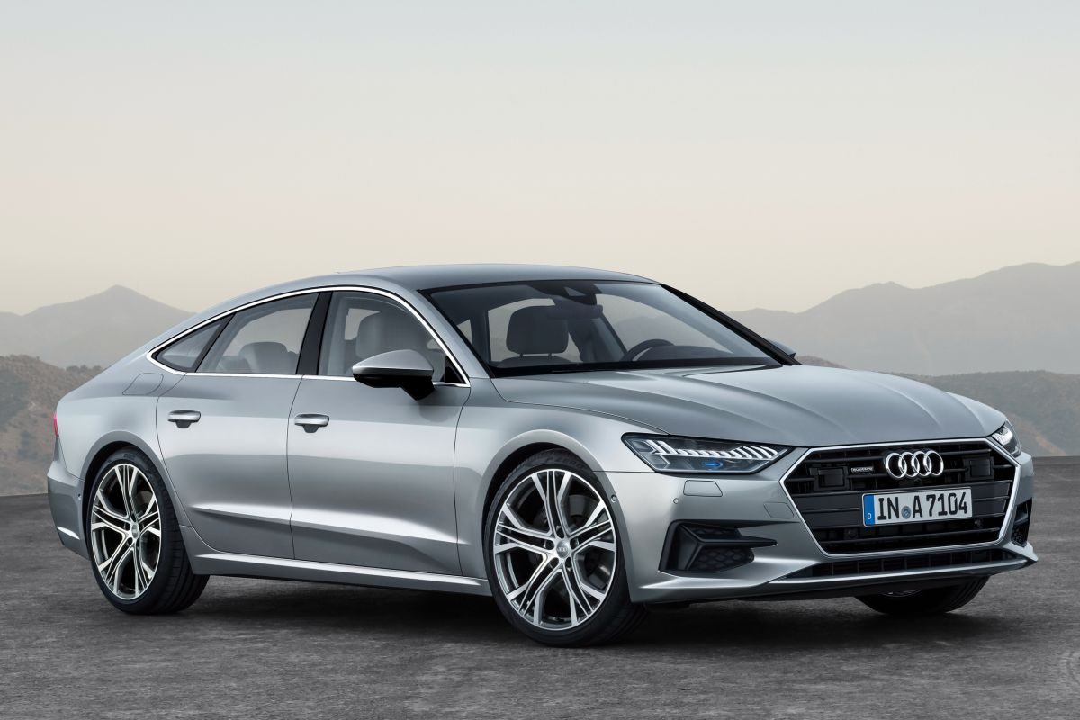 Audi A7 Sportback · رمادي — الصورة 2