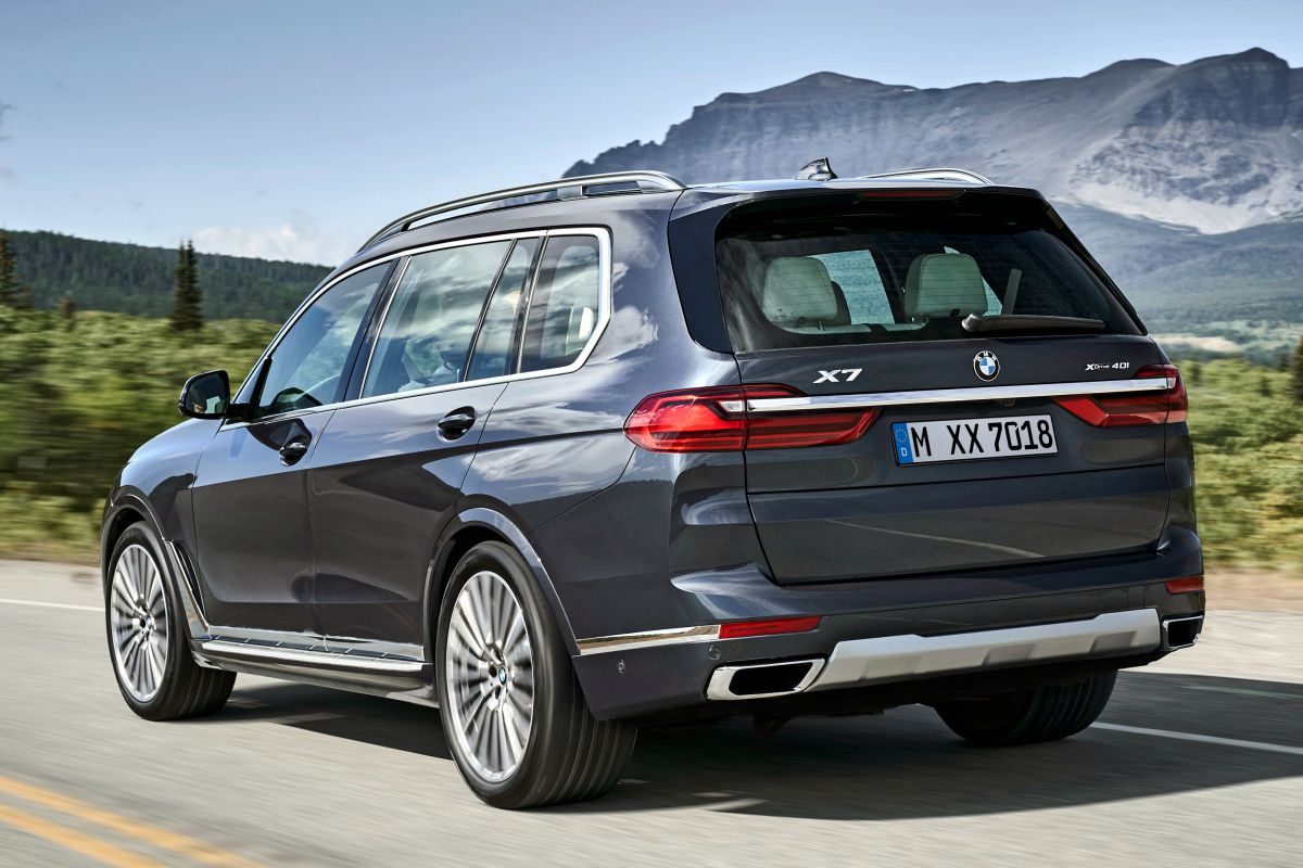 BMW X7 · Koyu Gri — görsel 3