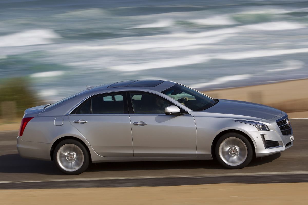 Cadillac CTS · Silver — image 3