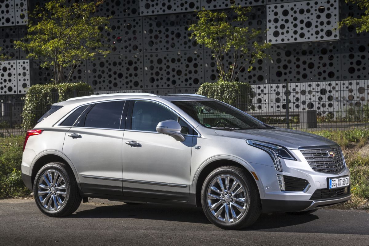 Cadillac XT5 · Gümüş — görsel 3