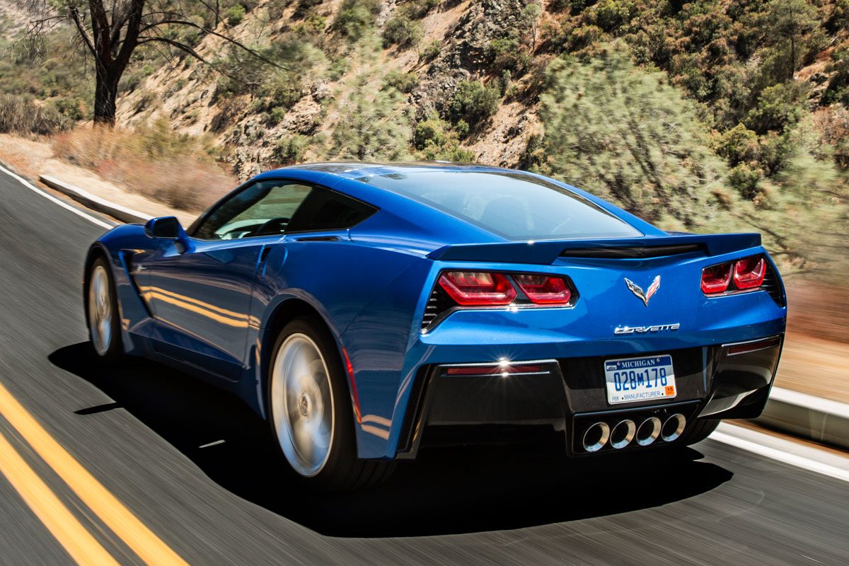 Chevrolet Corvette Stingray · أزرق — الصورة 2
