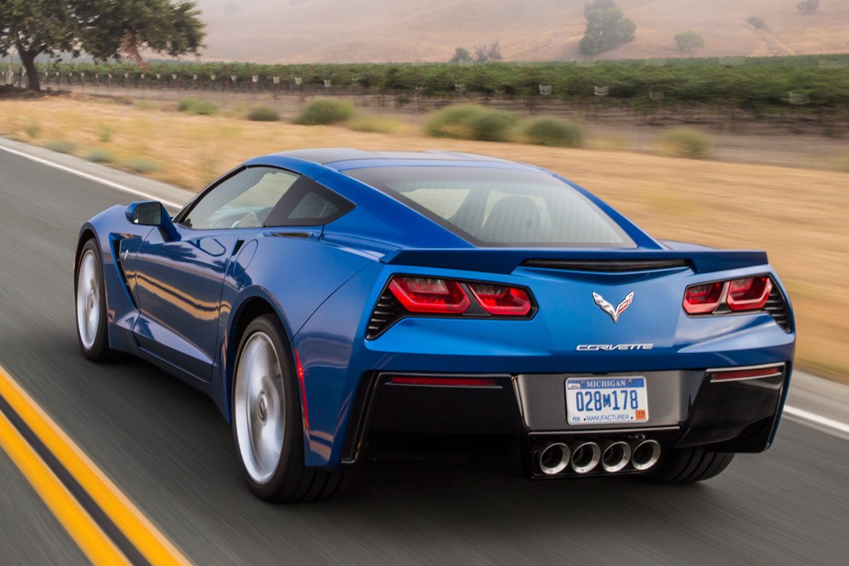 Chevrolet Corvette Stingray · أزرق — الصورة 4